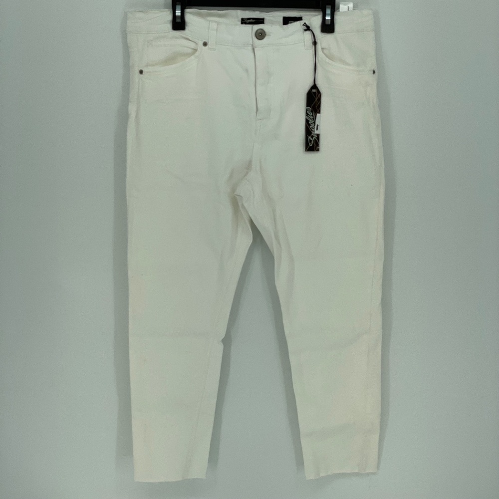 SUPPLIES White Ankle Jeans